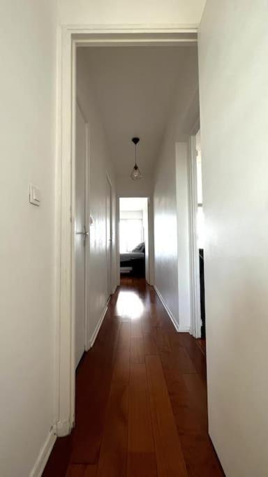 Superbe Appartement 2 Chambres Avec Vue Sur La Mer Et La Montagne Marsylia Zewnętrze zdjęcie